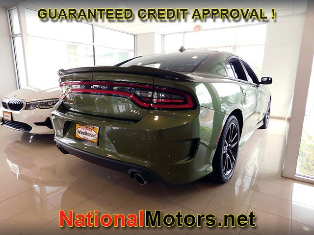 Dodge Charger Vehicle Full-screen Gallery Image 03