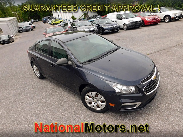 Chevrolet Cruze Vehicle Full-screen Gallery Image 02