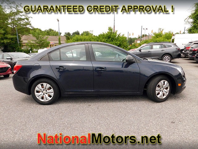 Chevrolet Cruze Vehicle Full-screen Gallery Image 04