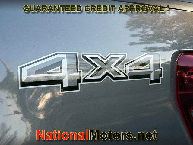 Ford F-150 Vehicle Full-screen Gallery Image 05