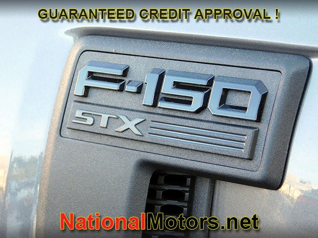 Ford F-150 Vehicle Full-screen Gallery Image 06