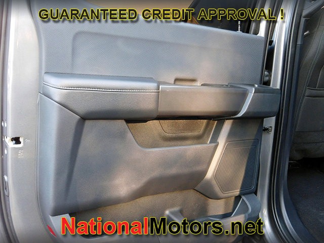 Ford F-150 Vehicle Full-screen Gallery Image 07