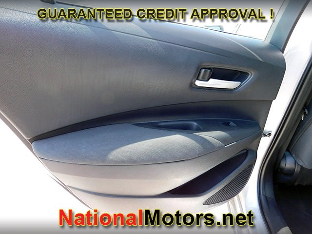 Toyota Corolla Vehicle Full-screen Gallery Image 07