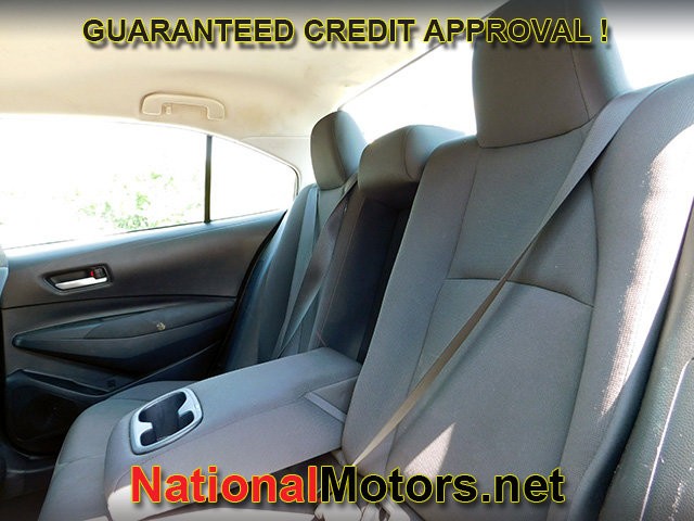 Toyota Corolla Vehicle Full-screen Gallery Image 08