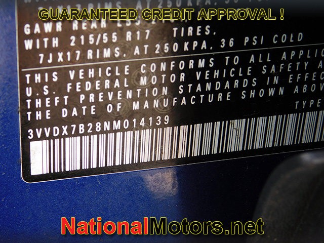 Volkswagen Taos Vehicle Full-screen Gallery Image 20