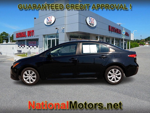 Toyota Corolla Vehicle Full-screen Gallery Image 02