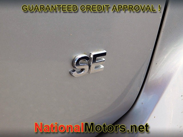 Mitsubishi Outlander Vehicle Full-screen Gallery Image 05