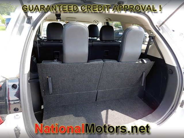 Mitsubishi Outlander Vehicle Full-screen Gallery Image 06