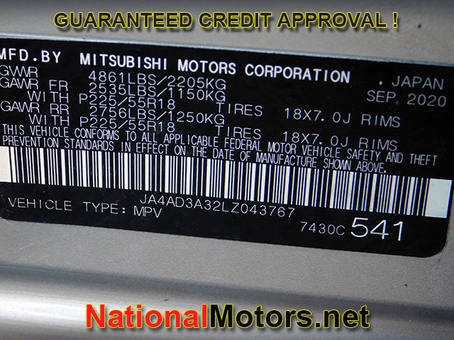 Mitsubishi Outlander Vehicle Full-screen Gallery Image 14