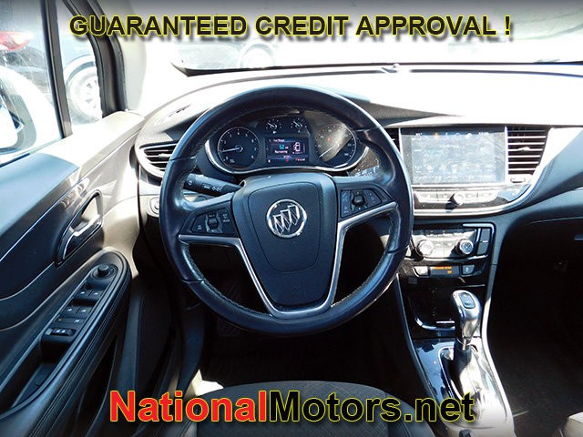 Buick Encore Vehicle Full-screen Gallery Image 08