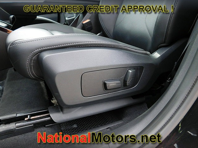 BMW X1 Vehicle Full-screen Gallery Image 18