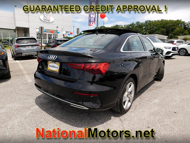 Audi A3 Vehicle Full-screen Gallery Image 05