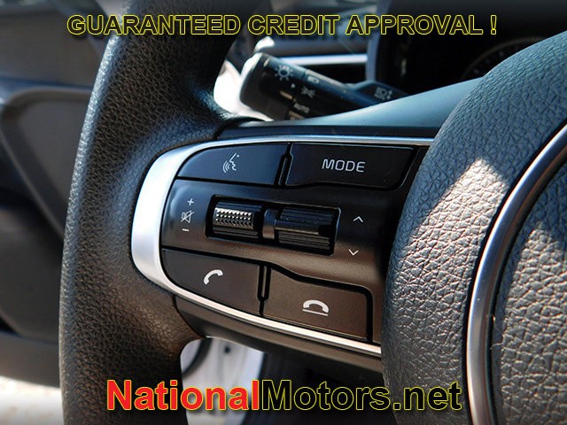 Kia K5 Vehicle Full-screen Gallery Image 18