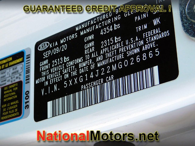 Kia K5 Vehicle Full-screen Gallery Image 21