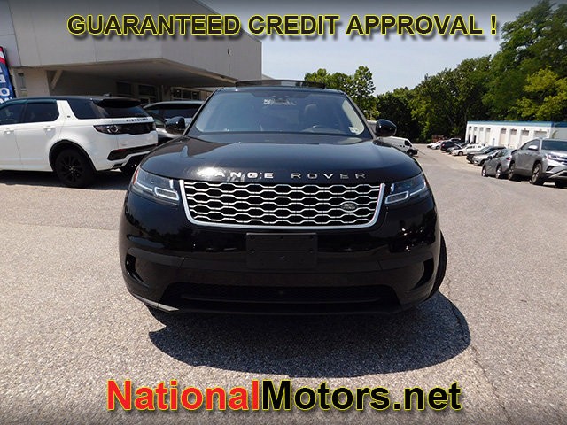 Land Rover Range Rover Velar Vehicle Full-screen Gallery Image 03