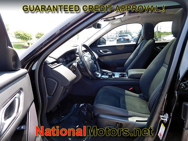 Land Rover Range Rover Velar Vehicle Full-screen Gallery Image 14
