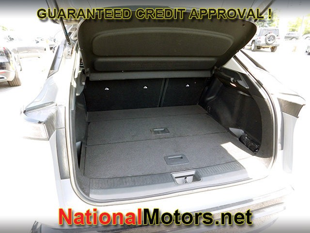 Nissan ARIYA Vehicle Full-screen Gallery Image 07