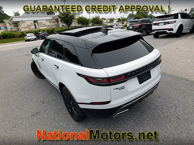 Land Rover Range Rover Velar Vehicle Full-screen Gallery Image 07