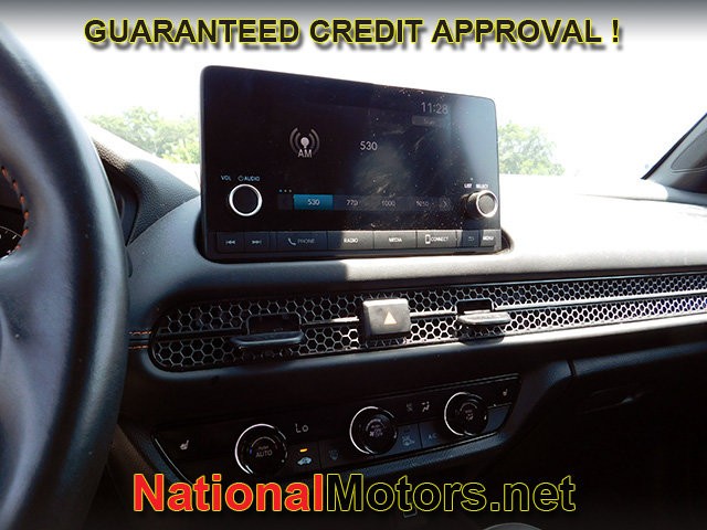Honda HR-V Vehicle Full-screen Gallery Image 12