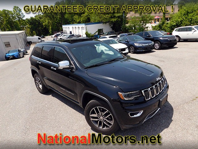 Jeep Grand Cherokee Vehicle Full-screen Gallery Image 02