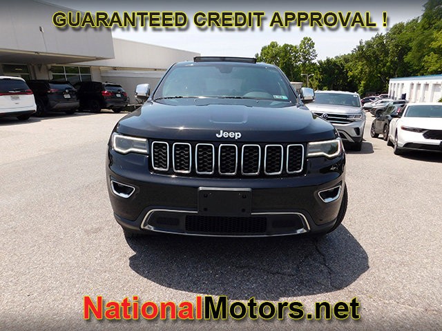 Jeep Grand Cherokee Vehicle Full-screen Gallery Image 03