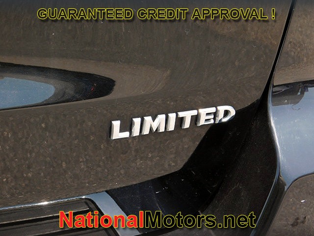 Jeep Grand Cherokee Vehicle Full-screen Gallery Image 06