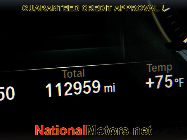BMW X6 Vehicle Full-screen Gallery Image 26