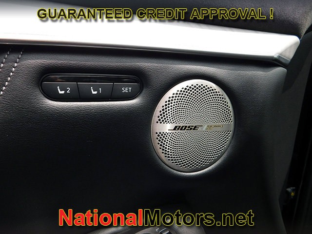 INFINITI QX50 Vehicle Full-screen Gallery Image 18