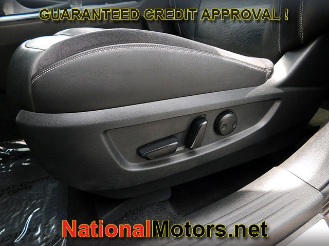 INFINITI QX50 Vehicle Full-screen Gallery Image 20