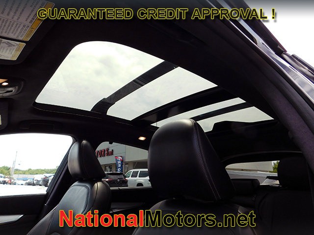 INFINITI QX50 Vehicle Full-screen Gallery Image 21