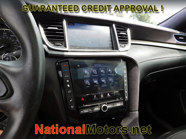 INFINITI QX50 Vehicle Full-screen Gallery Image 22
