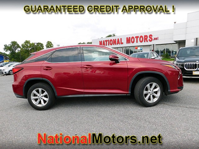 Lexus RX 350 Vehicle Full-screen Gallery Image 04