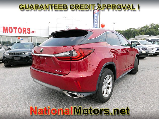 Lexus RX 350 Vehicle Full-screen Gallery Image 05