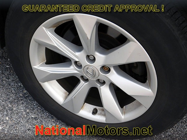 Lexus RX 350 Vehicle Full-screen Gallery Image 06