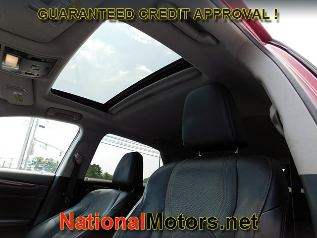 Lexus RX 350 Vehicle Full-screen Gallery Image 16