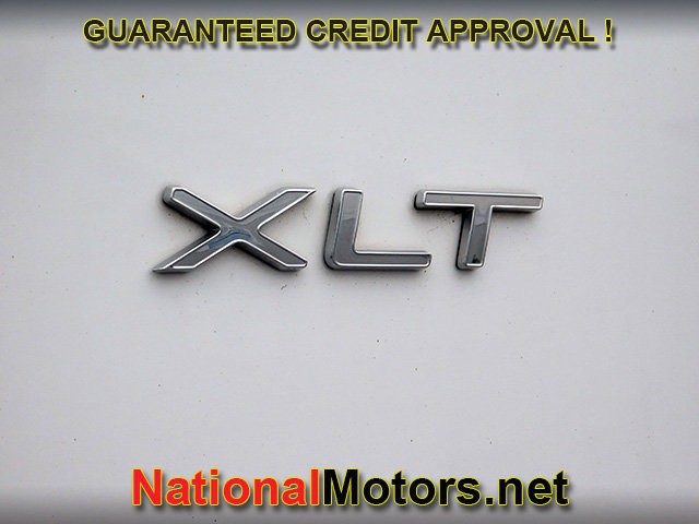 Ford Transit Passenger Wagon Vehicle Full-screen Gallery Image 07