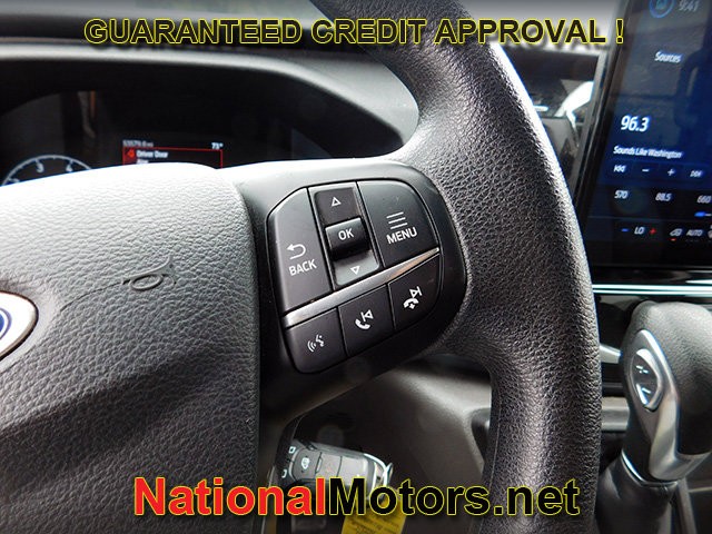 Ford Transit Passenger Wagon Vehicle Full-screen Gallery Image 17