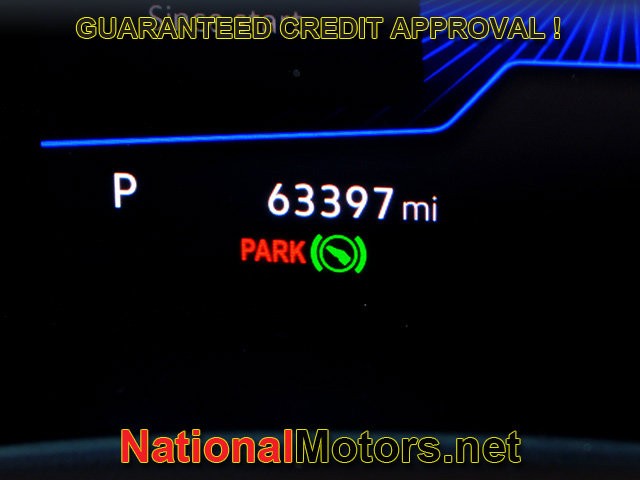 Volkswagen Atlas Cross Sport Vehicle Full-screen Gallery Image 24