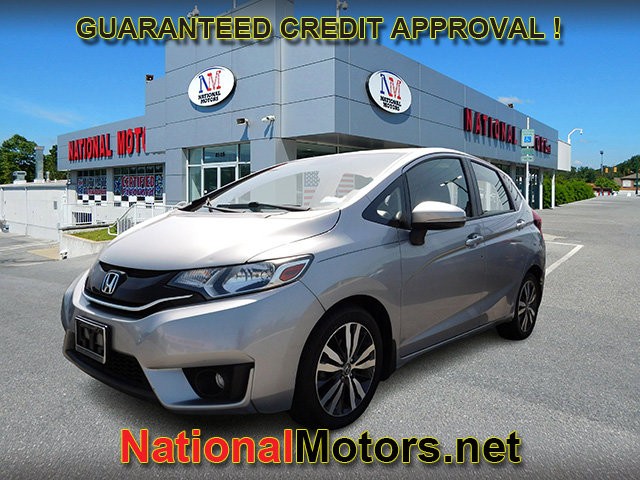 Honda Fit Vehicle Full-screen Gallery Image 03