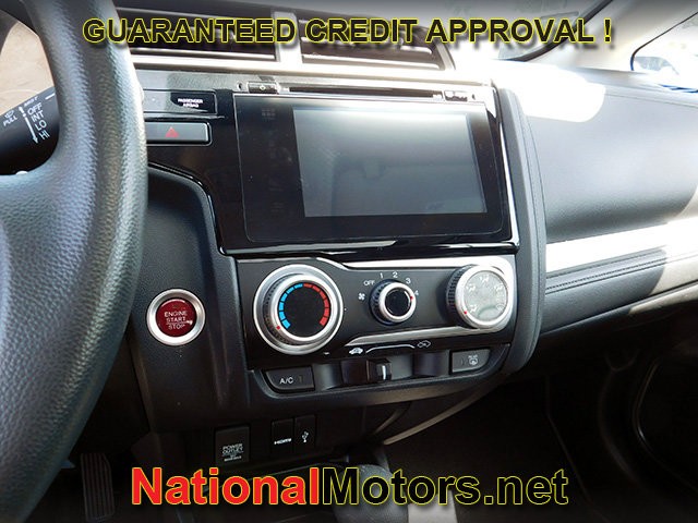 Honda Fit Vehicle Full-screen Gallery Image 13