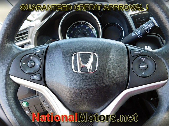 Honda Fit Vehicle Full-screen Gallery Image 15