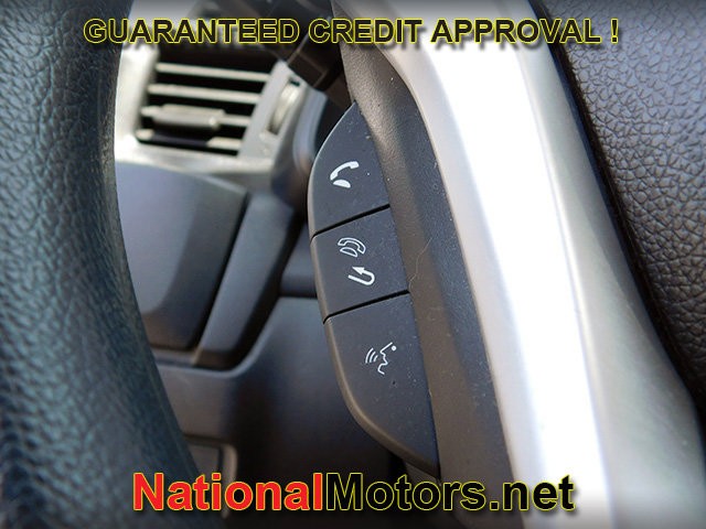 Honda Fit Vehicle Full-screen Gallery Image 16