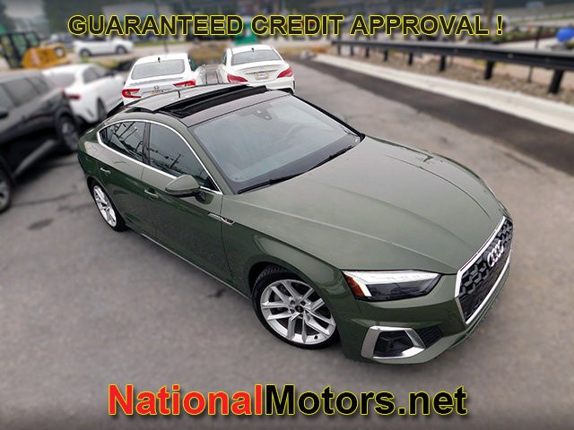 Audi A5 Sportback Vehicle Full-screen Gallery Image 02
