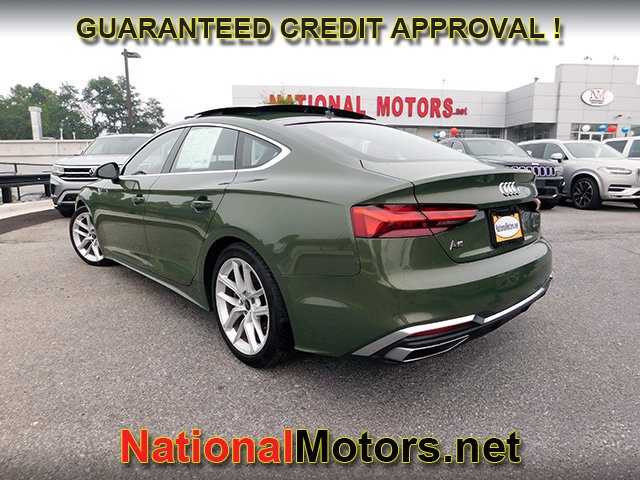 Audi A5 Sportback Vehicle Full-screen Gallery Image 05