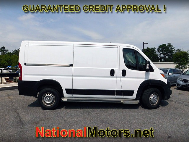 Ram ProMaster Cargo Van Vehicle Full-screen Gallery Image 03