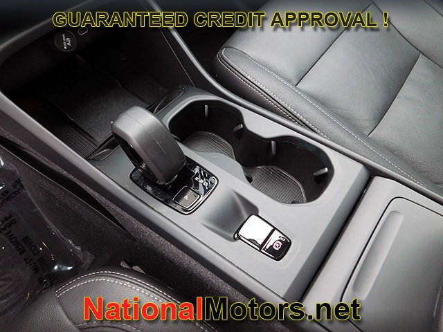 Volvo XC40 Vehicle Full-screen Gallery Image 24