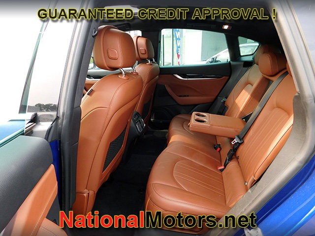 Maserati Levante Vehicle Full-screen Gallery Image 13