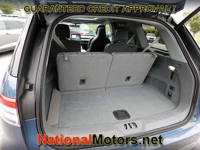 Lincoln Aviator Vehicle Full-screen Gallery Image 10