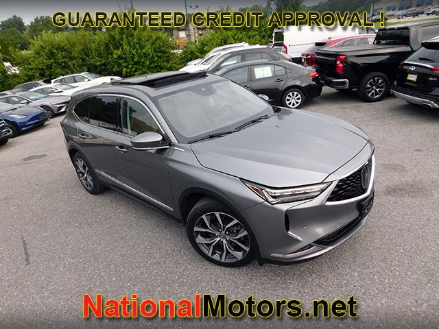 Acura MDX Vehicle Full-screen Gallery Image 02