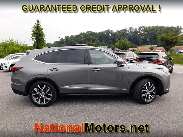 Acura MDX Vehicle Full-screen Gallery Image 04